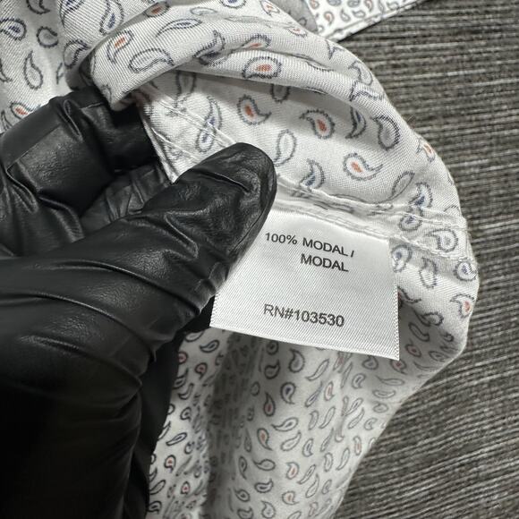 Age Of Wisdom Shirt Men's Small White Paisley Short Sleeve Button Up Modal - Picture 10 of 13